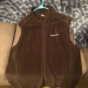 Large Columbia Vest